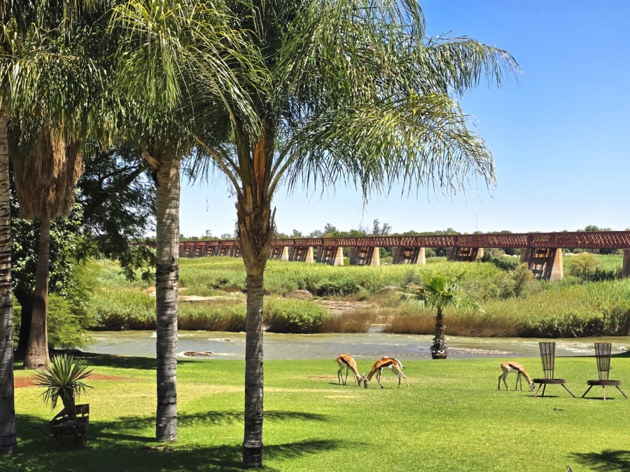 Commercial Property for Sale in Middelpos Northern Cape